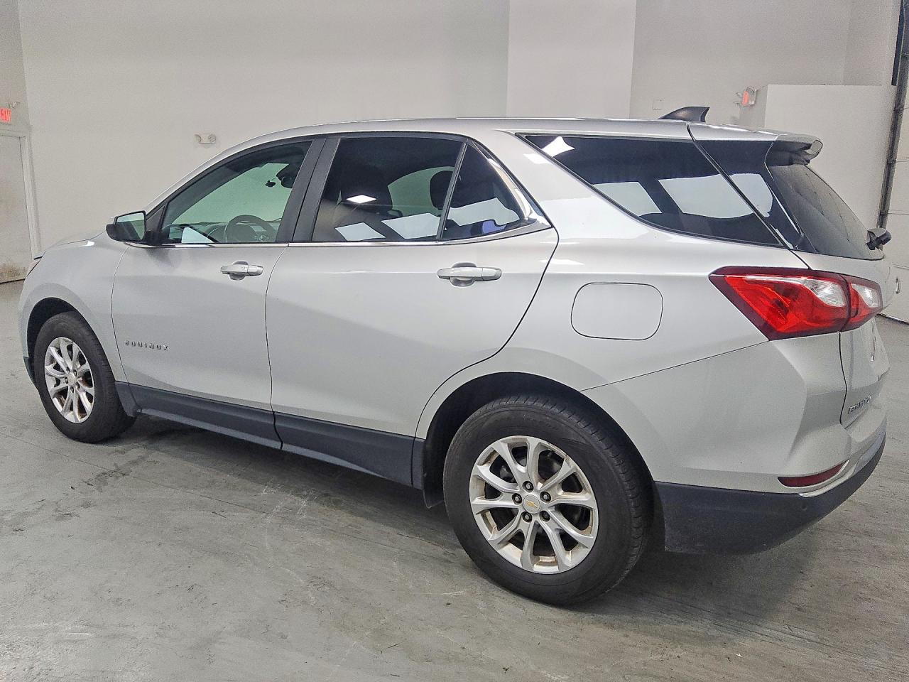 2021 CHEVROLET EQUINOX LT — снимка 2