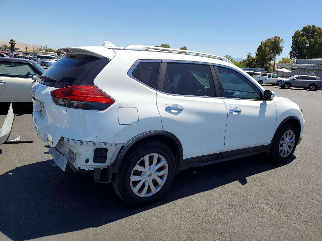 2017 NISSAN ROGUE S — снимка 3