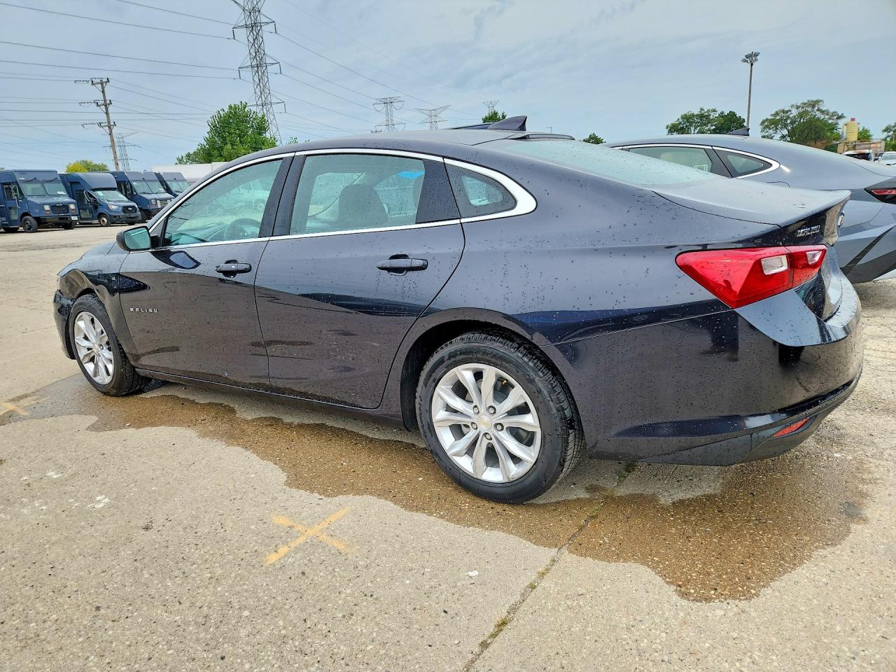 2023 CHEVROLET MALIBU LT — снимка 2