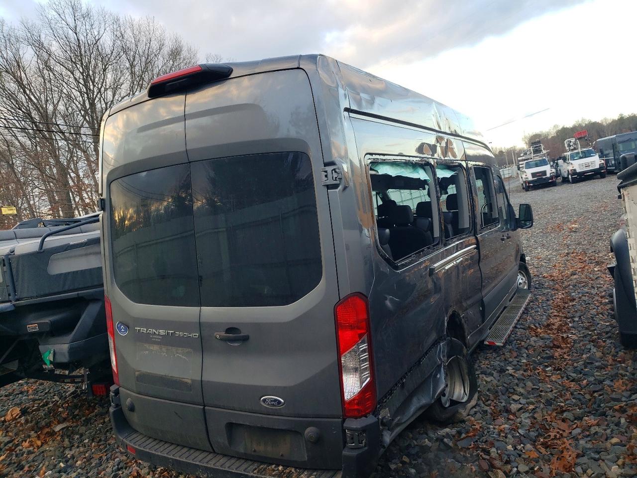 2024 FORD TRANSIT 350 WAGON — снимка 3