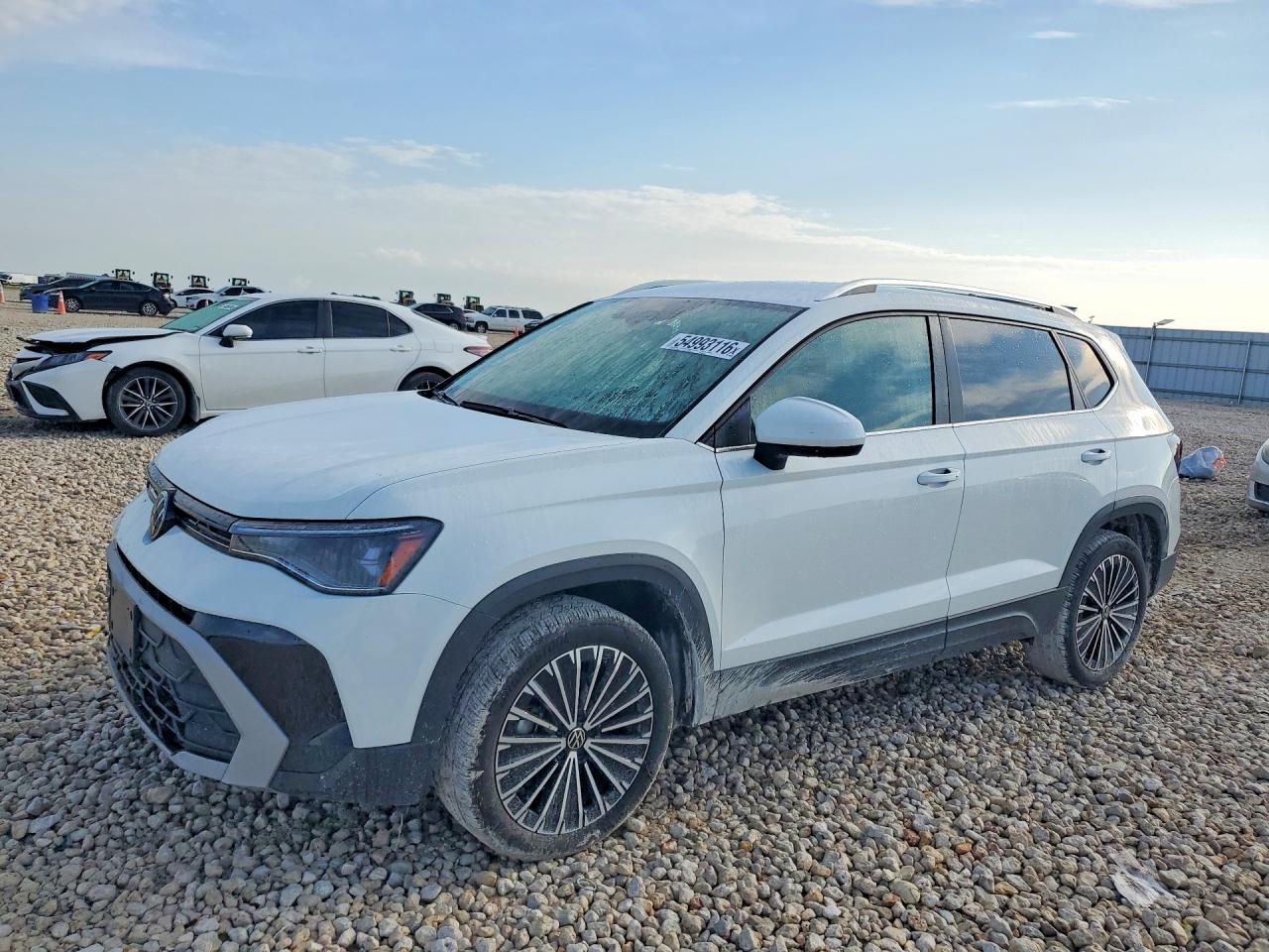 2025 VOLKSWAGEN TAOS SE