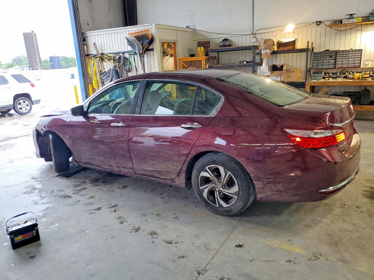 2017 HONDA ACCORD LX — снимка 2