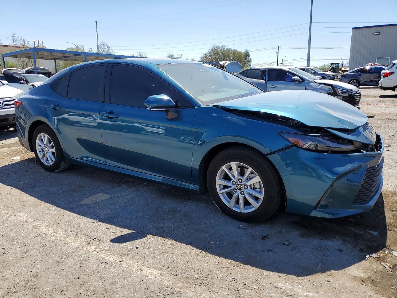 2026 TOYOTA CAMRY LE — снимка 4