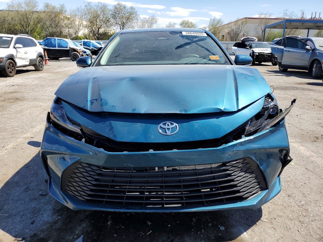 2026 TOYOTA CAMRY LE — снимка 5