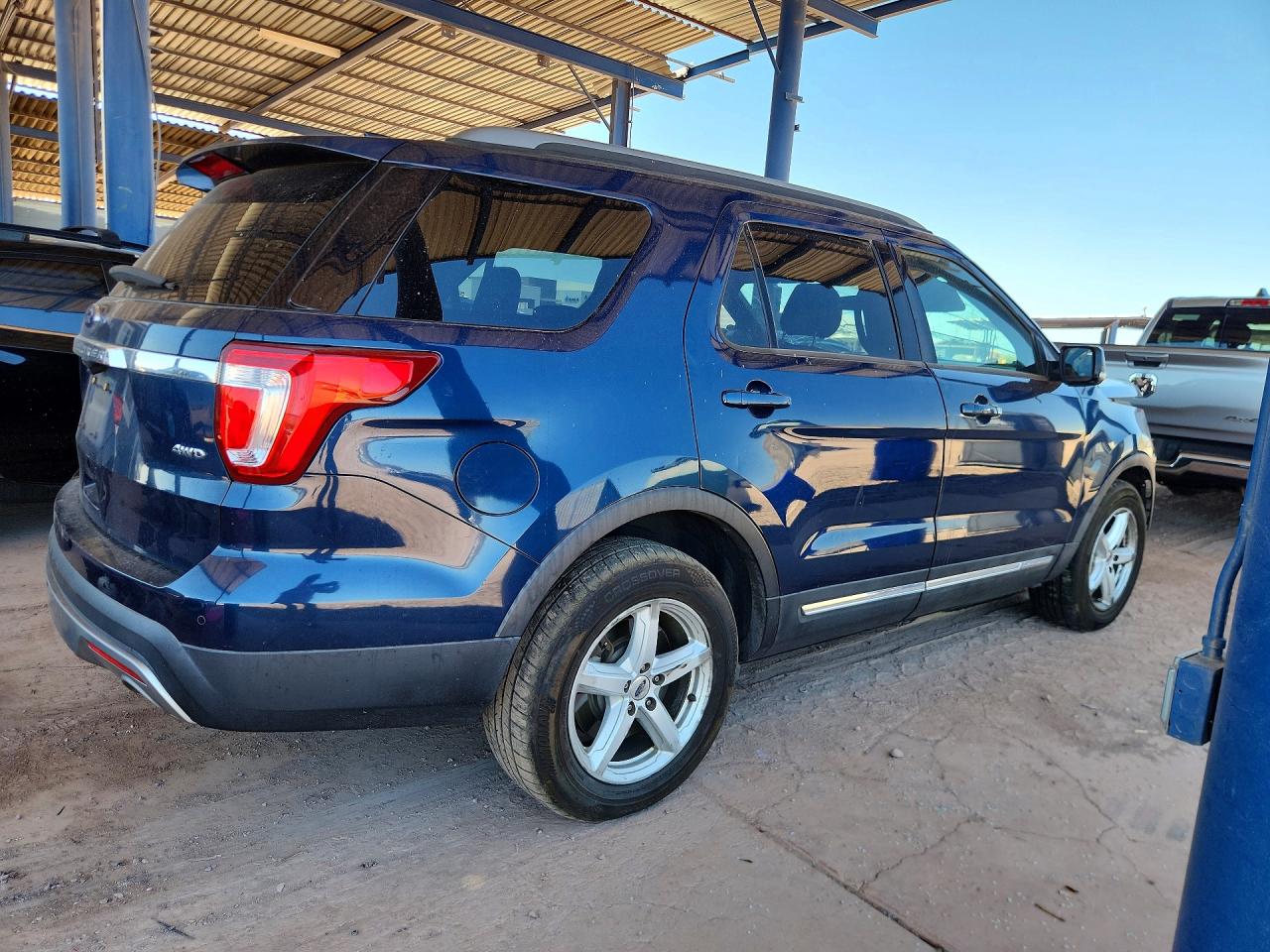 2017 FORD EXPLORER XLT — снимка 3