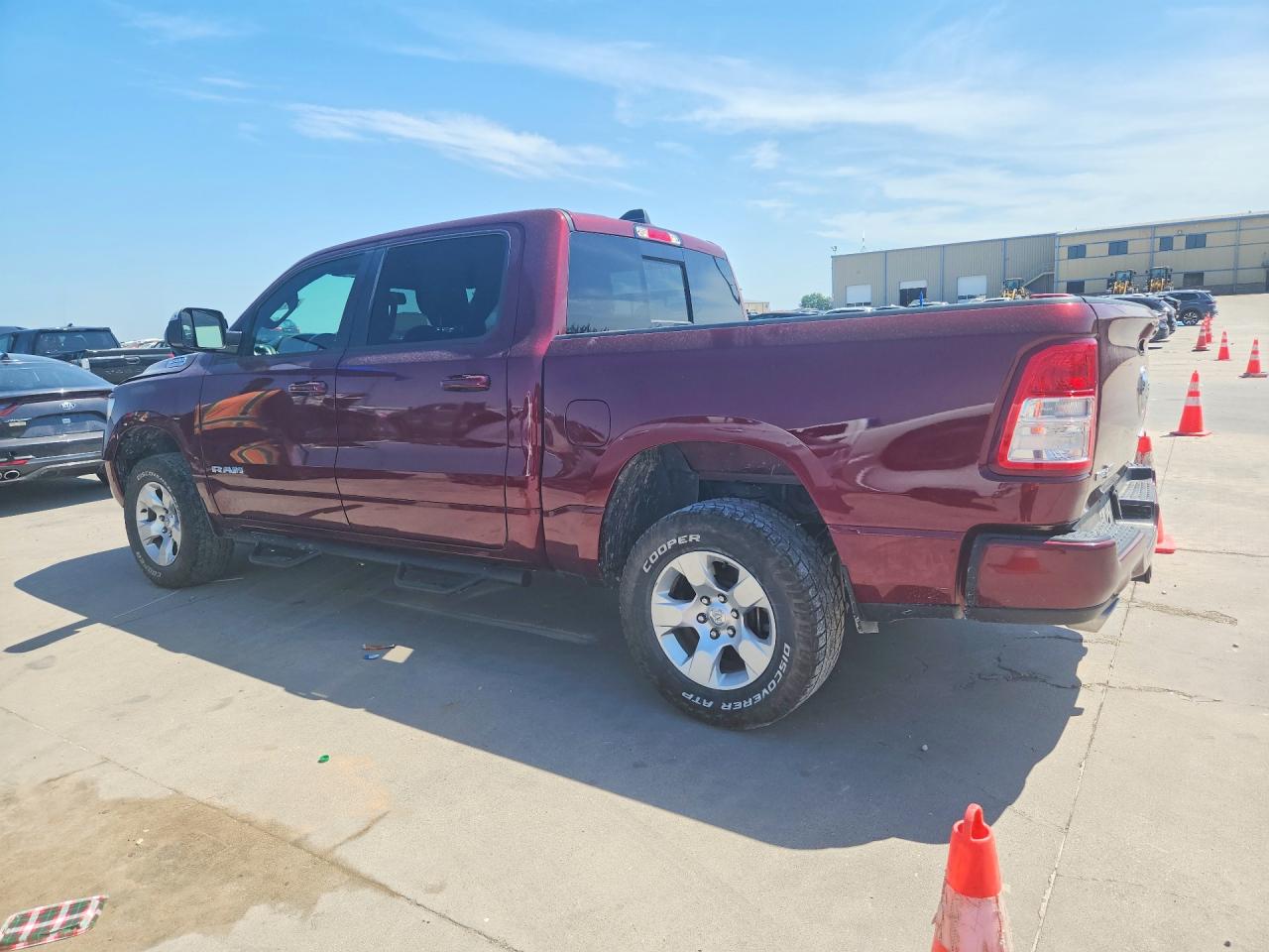 2019 RAM 1500 BIG HORN/LONE STAR — снимка 2