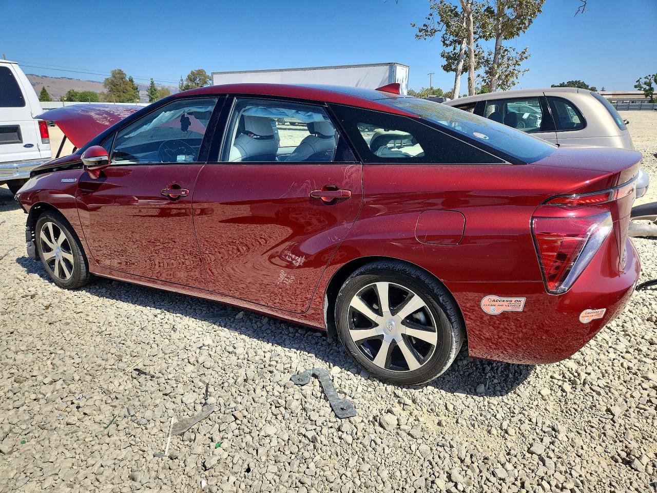 2019 TOYOTA MIRAI BASE — снимка 2