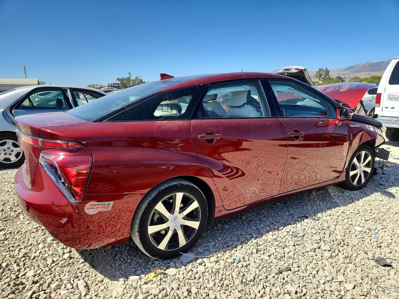 2019 TOYOTA MIRAI BASE — снимка 3