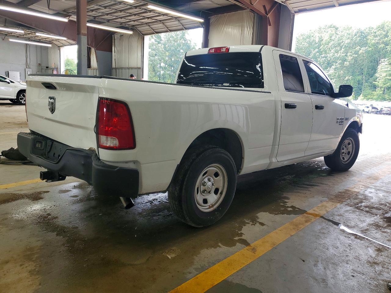 2019 RAM 1500 CLASSIC TRADESMAN — снимка 3
