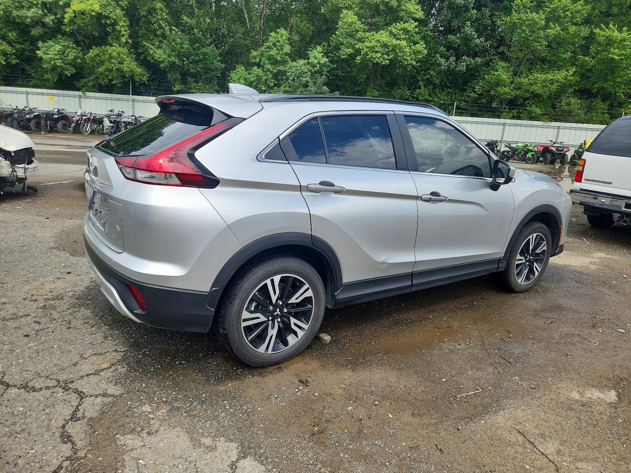 2024 MITSUBISHI ECLIPSE CROSS SE — снимка 3