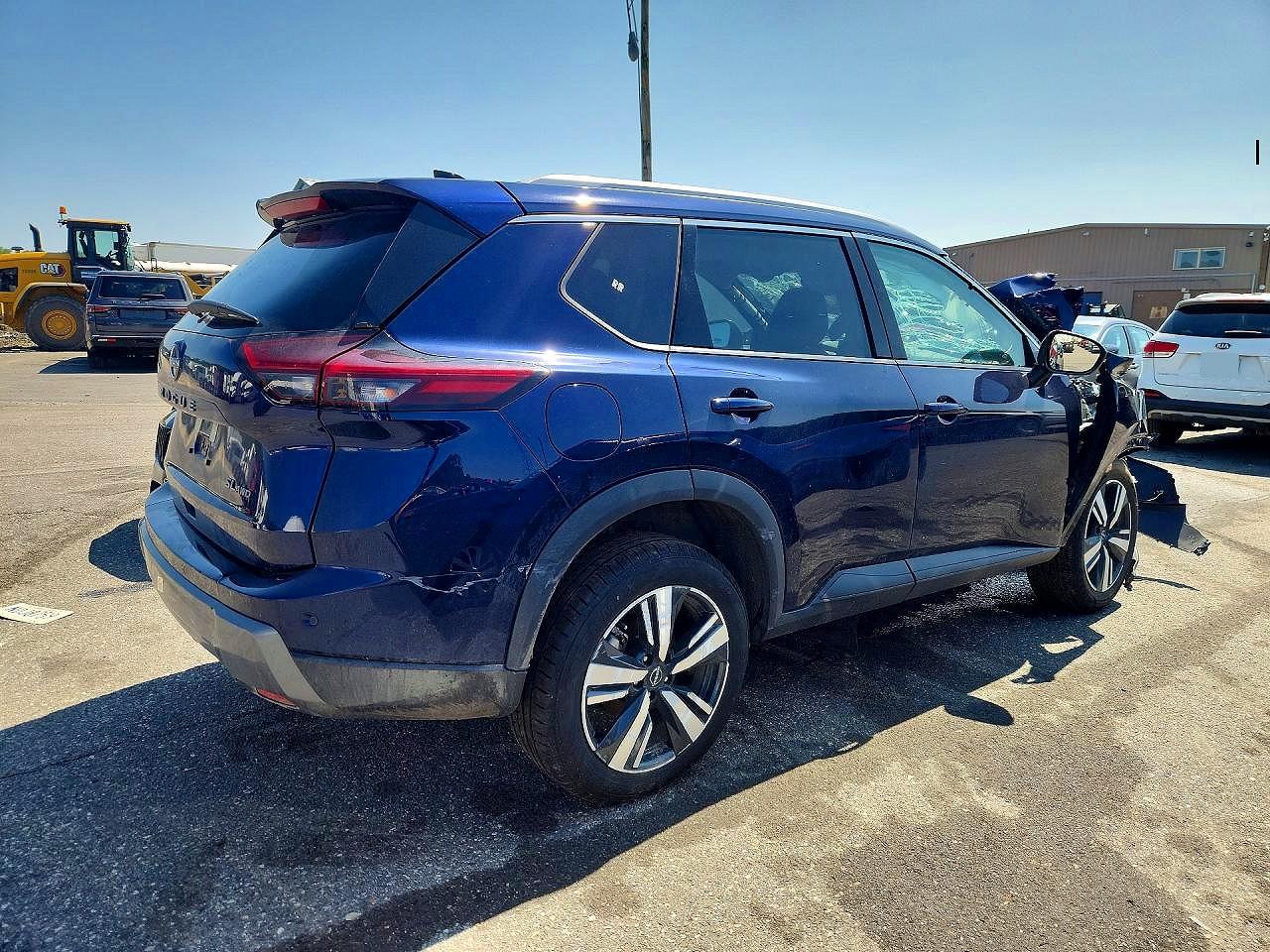 2026 NISSAN ROGUE SL — снимка 3