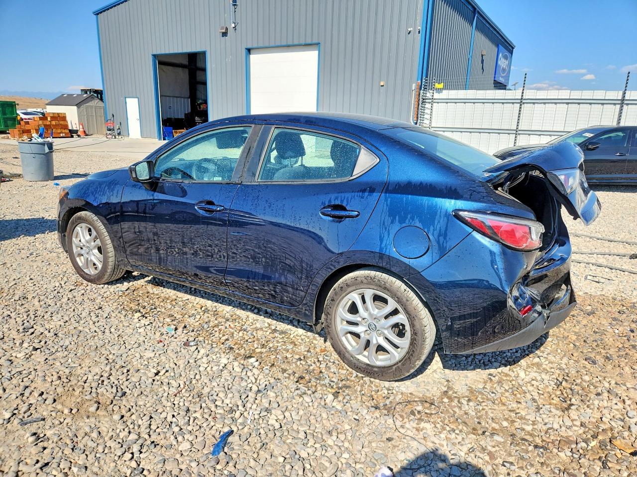 2017 TOYOTA YARIS IA BASE — снимка 2