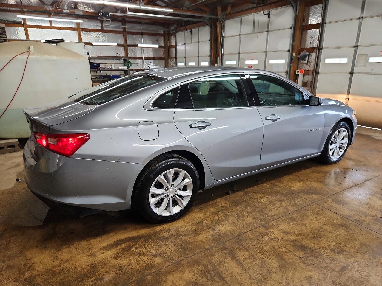 2025 CHEVROLET MALIBU LT — снимка 3