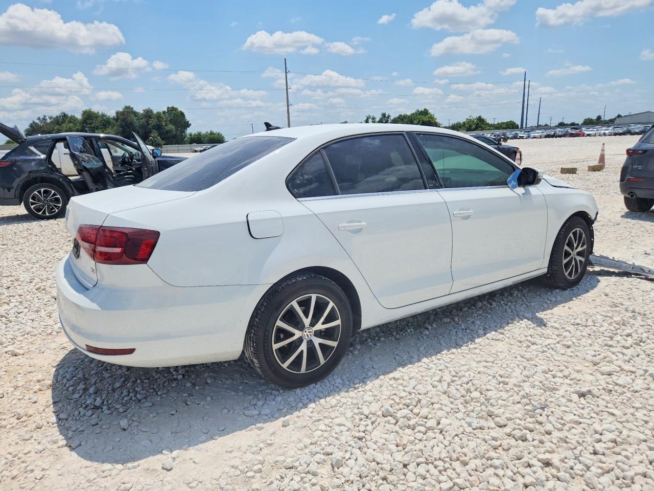 2017 VOLKSWAGEN JETTA SE — снимка 3