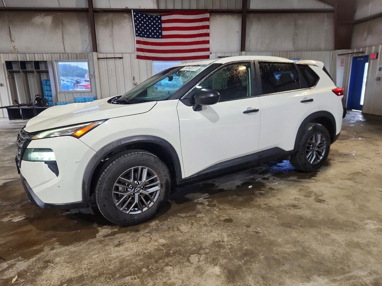 2024 NISSAN ROGUE S