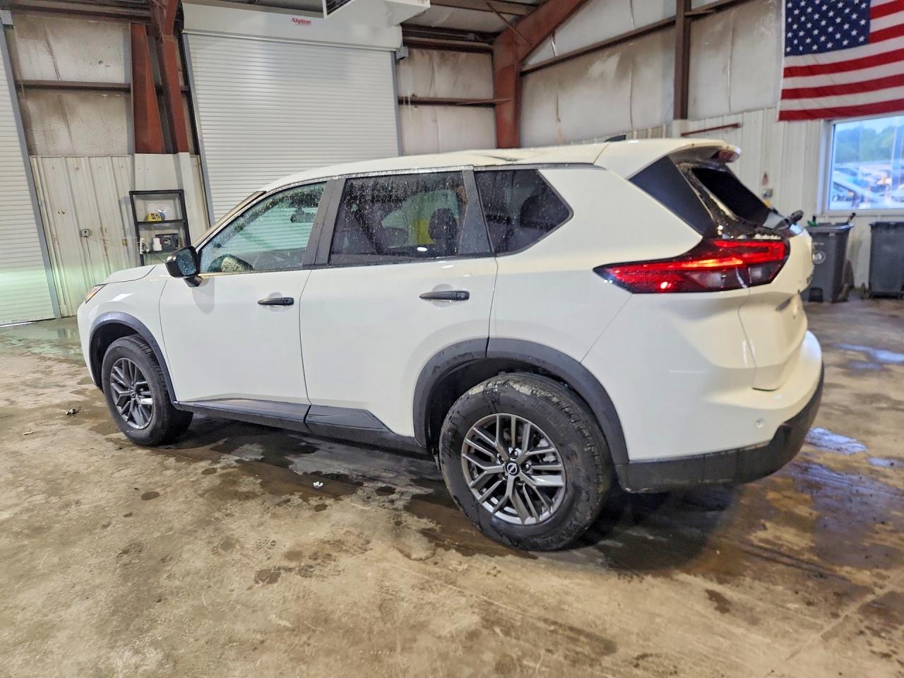 2024 NISSAN ROGUE S — снимка 2