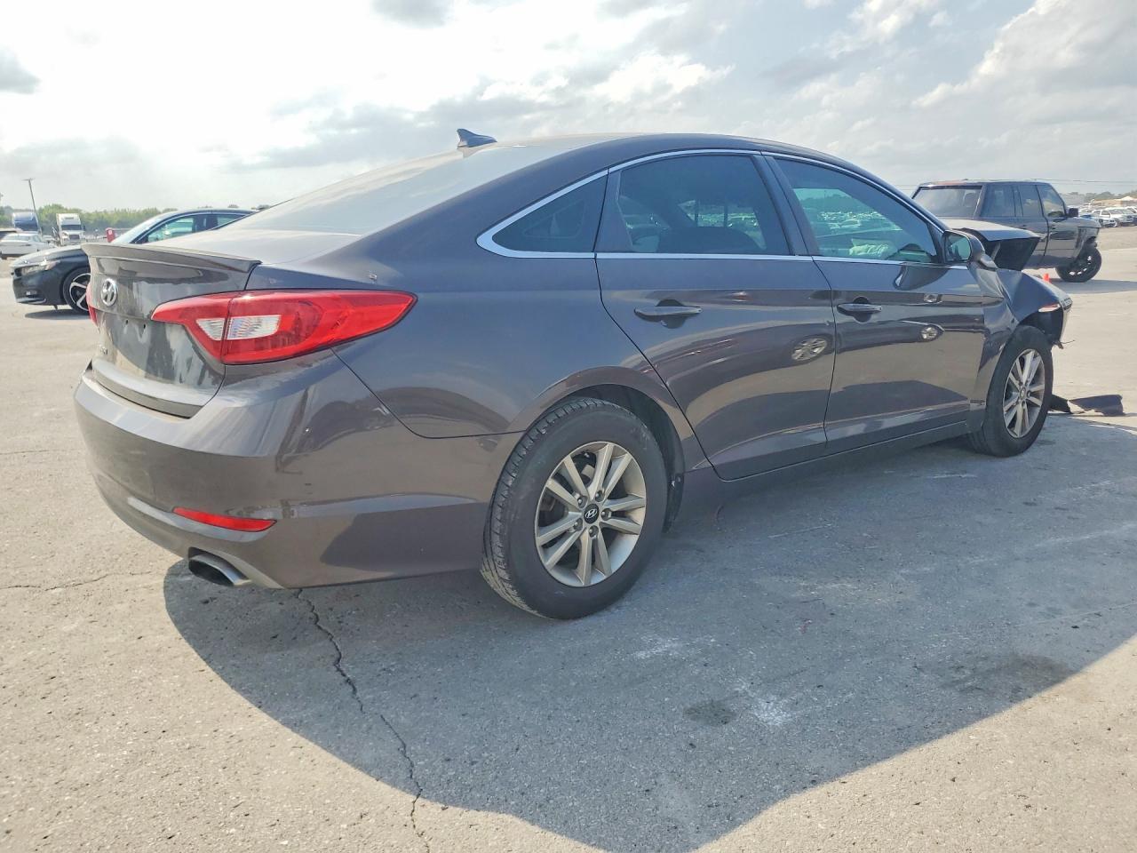 2017 HYUNDAI SONATA SE — снимка 3