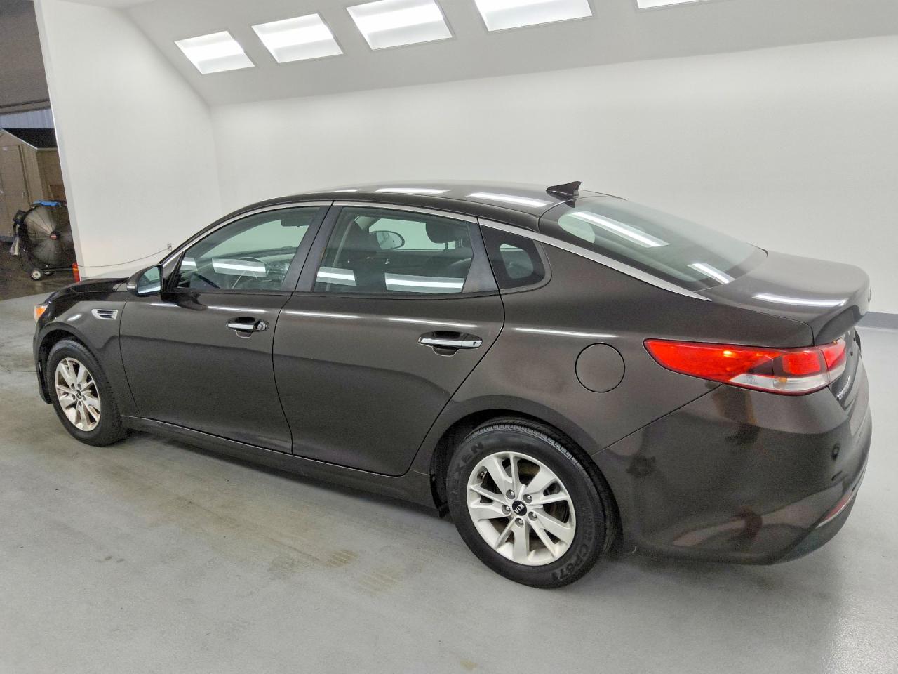 2018 KIA OPTIMA LX — снимка 2