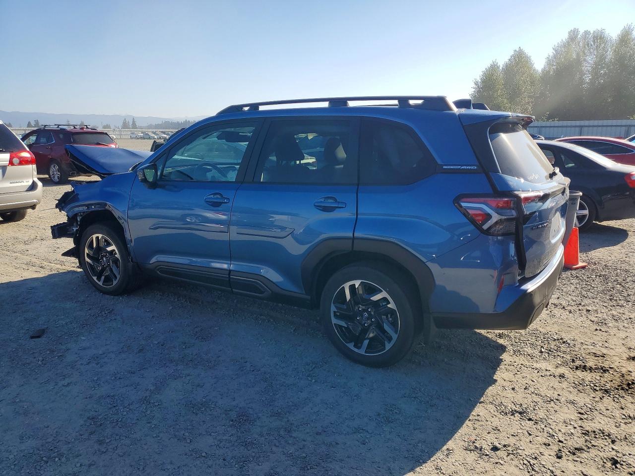 2025 SUBARU FORESTER LIMITED — снимка 2