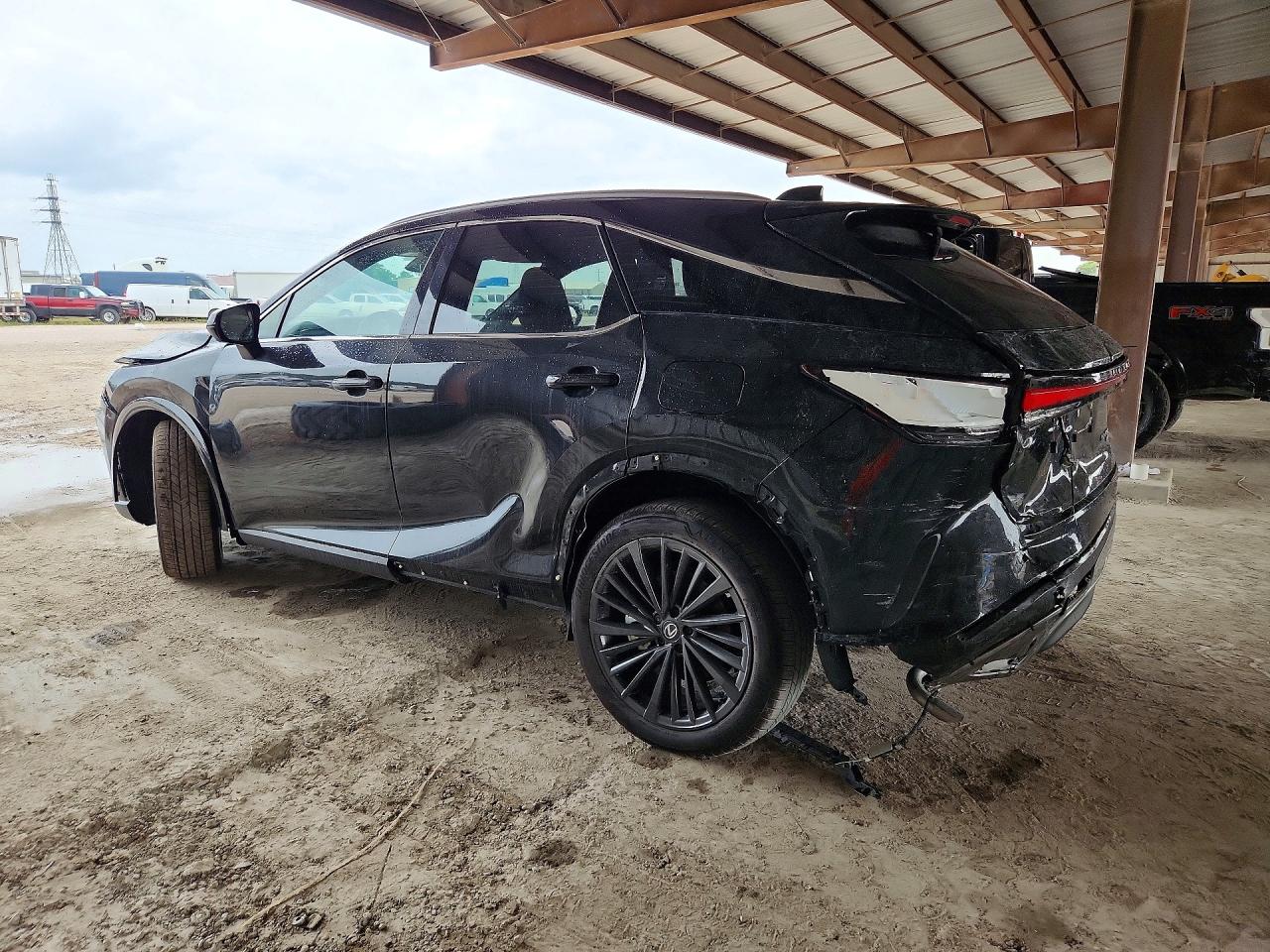 2026 LEXUS RX 450H+ LUXURY — снимка 2