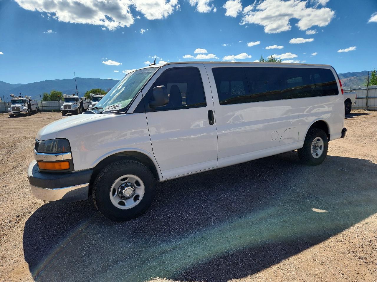2015 CHEVROLET EXPRESS G3500 LT