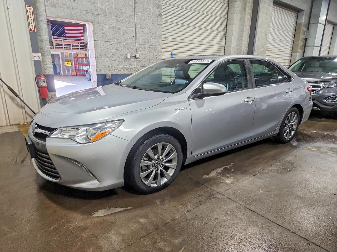 2017 TOYOTA CAMRY HYBRID XLE