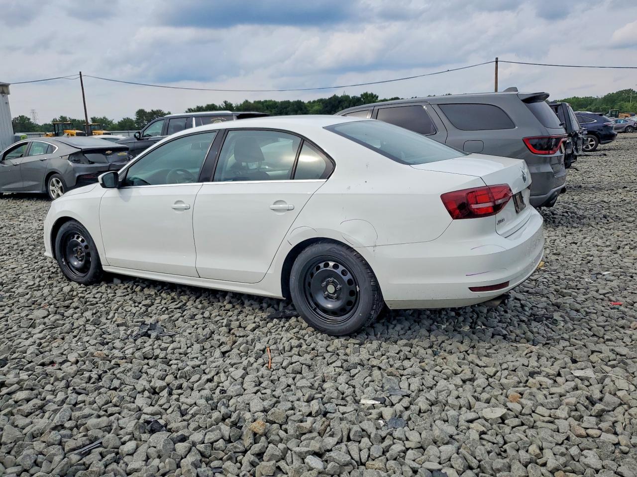 2017 VOLKSWAGEN JETTA S — снимка 2