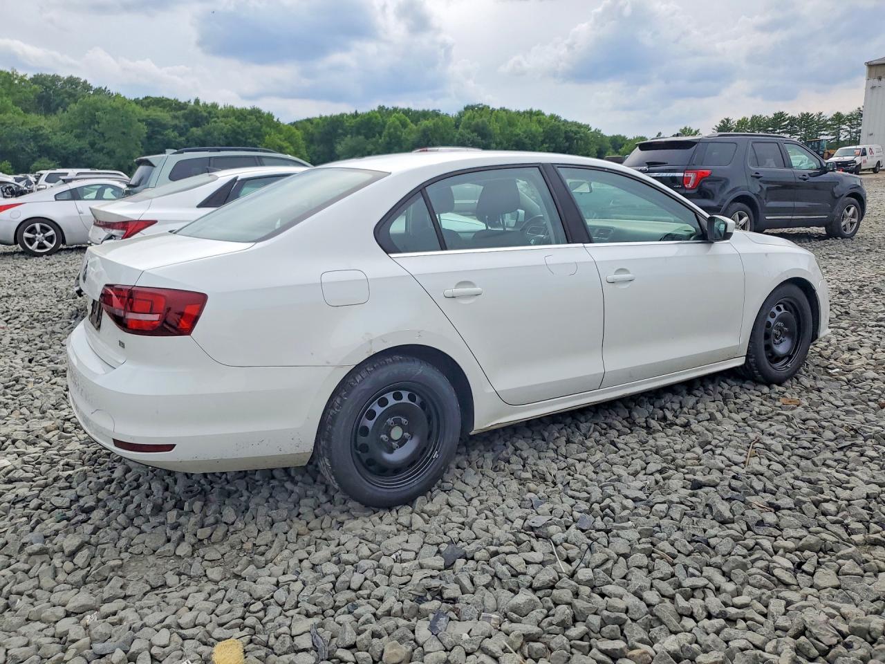 2017 VOLKSWAGEN JETTA S — снимка 3