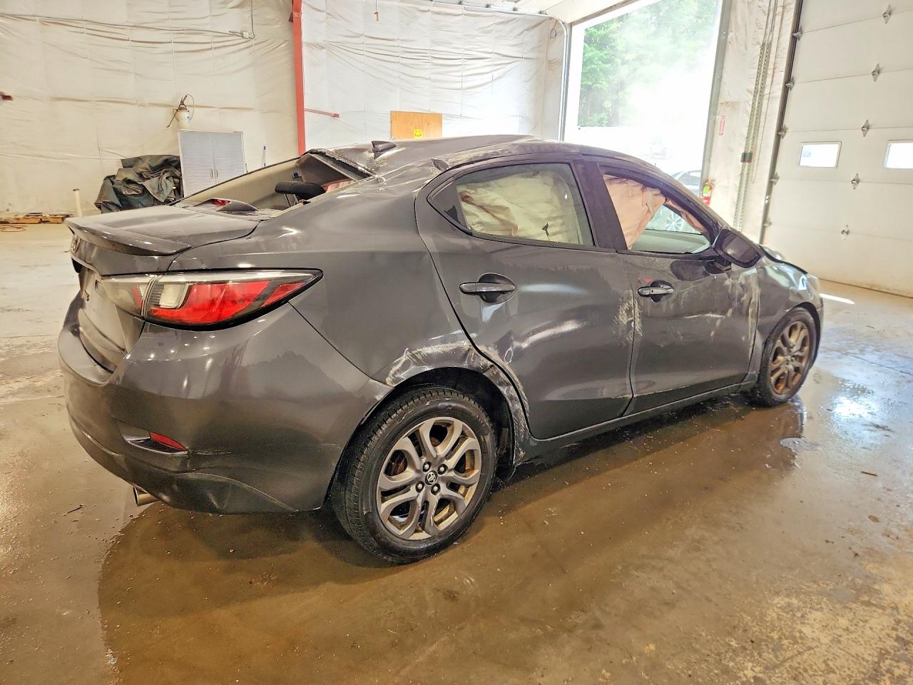 2019 TOYOTA YARIS LE — снимка 3