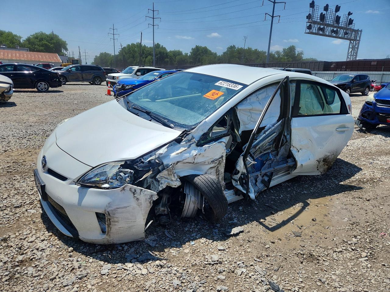 2015 TOYOTA PRIUS THREE