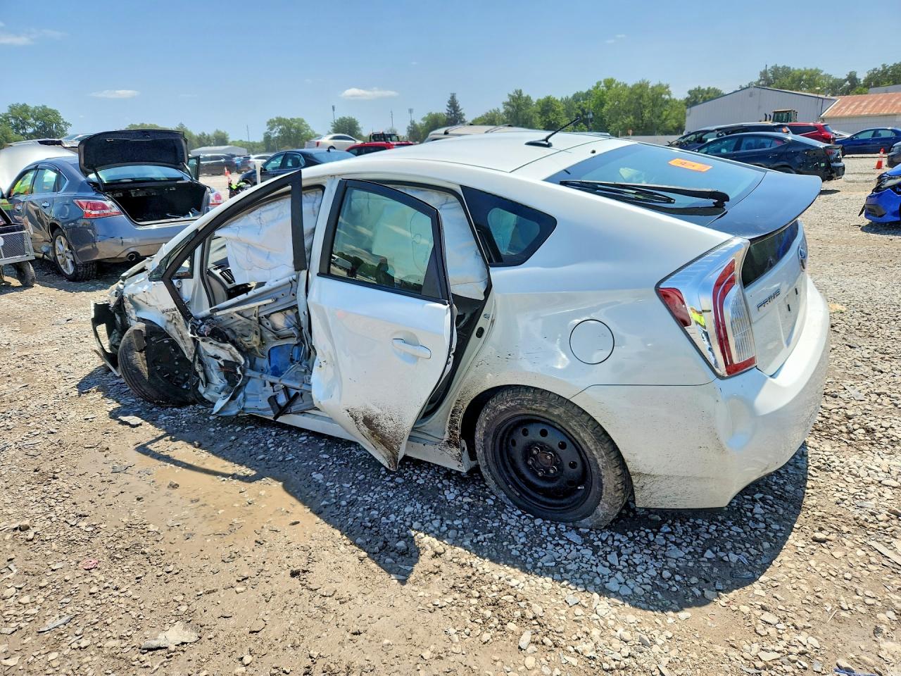2015 TOYOTA PRIUS THREE — снимка 2