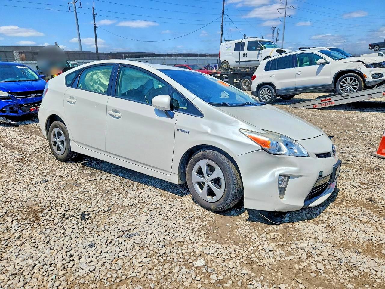 2015 TOYOTA PRIUS THREE — снимка 4