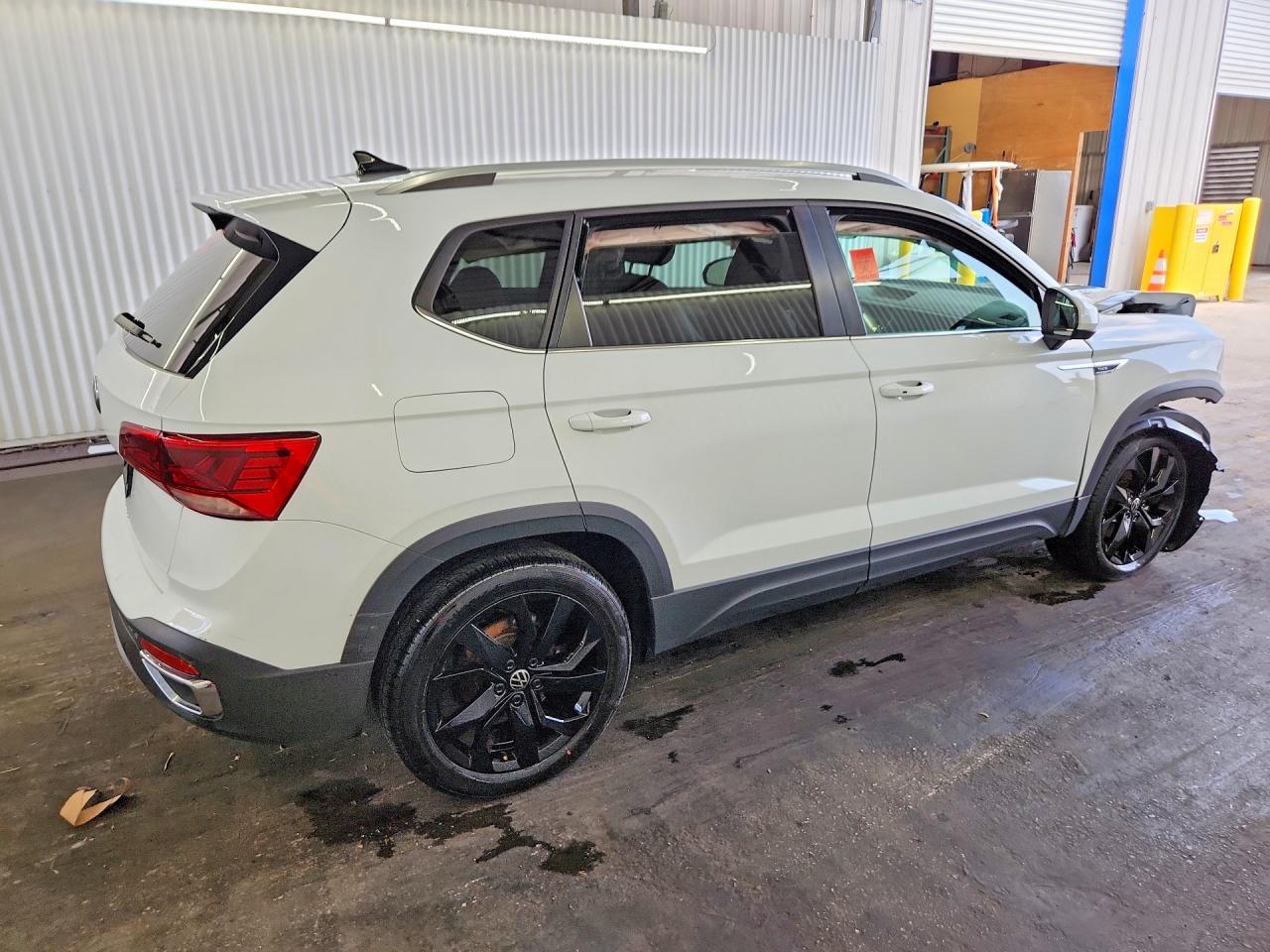 2024 VOLKSWAGEN TAOS SE — снимка 3