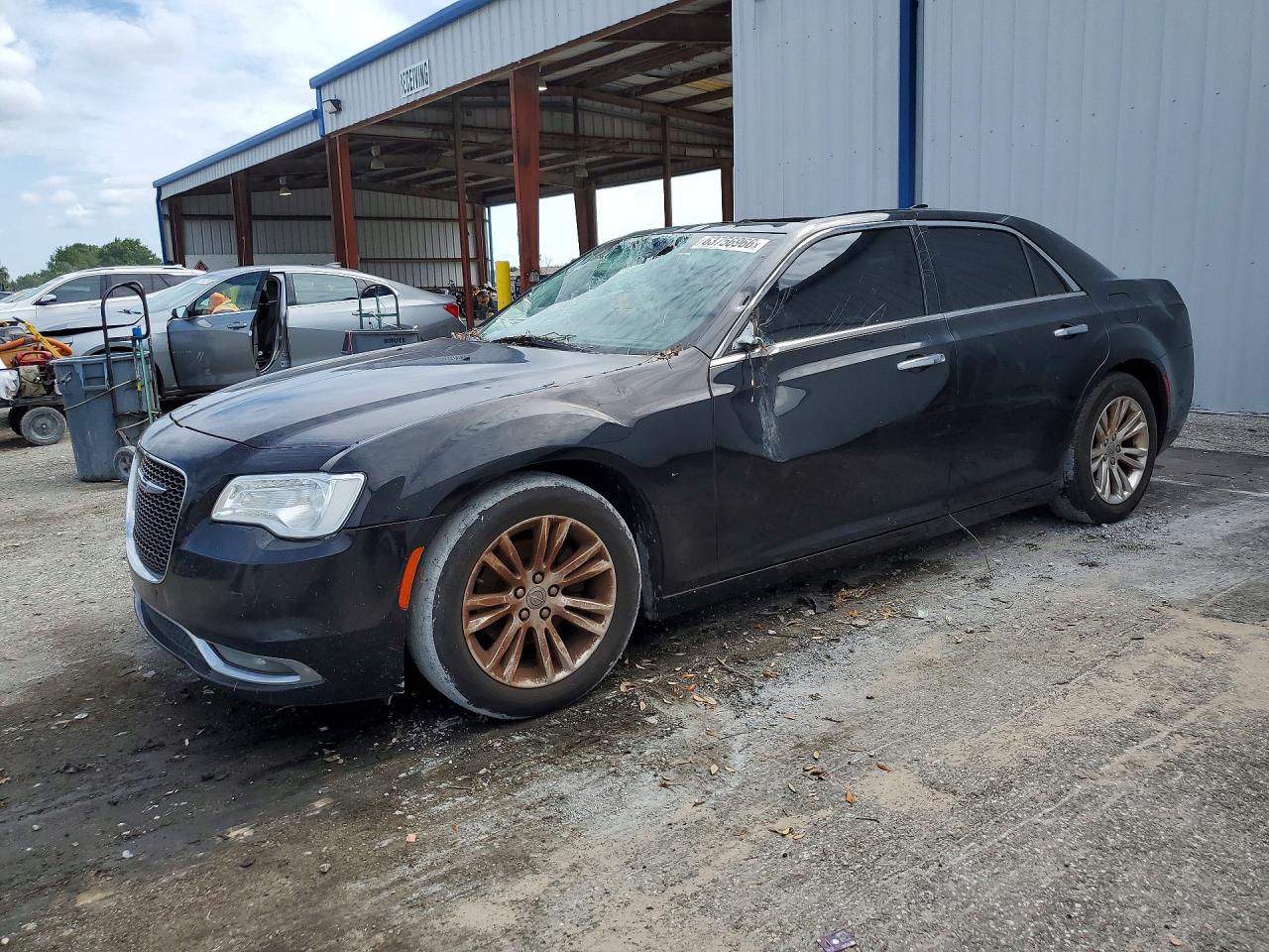 2017 CHRYSLER 300C