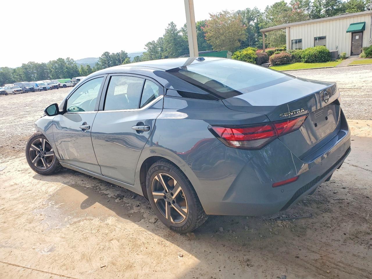 2024 NISSAN SENTRA SV — снимка 2
