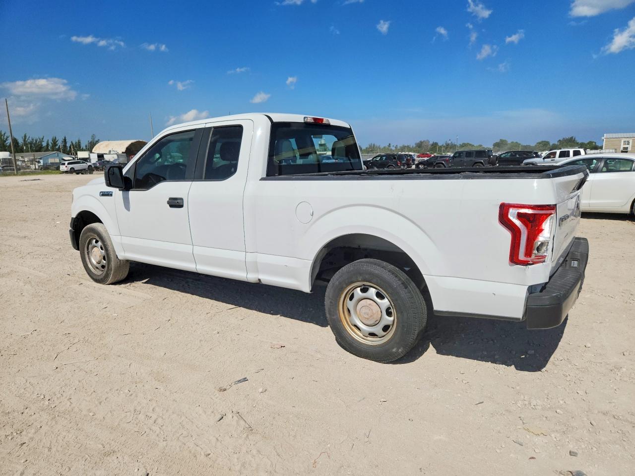 2016 FORD F150 SUPER CAB — снимка 2