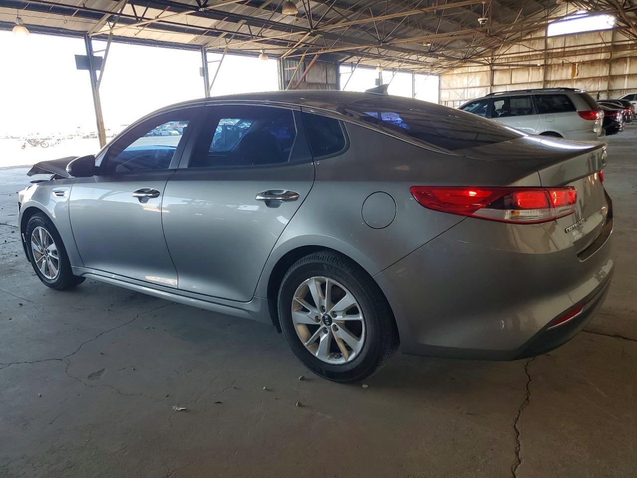 2018 KIA OPTIMA LX — снимка 2