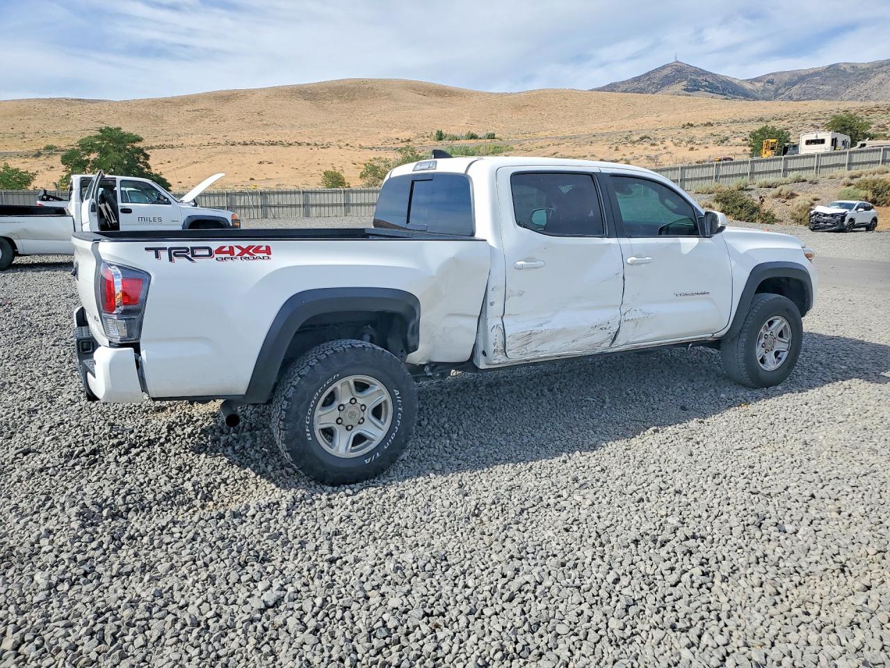 2022 TOYOTA TACOMA TRD OFF-ROAD — снимка 3