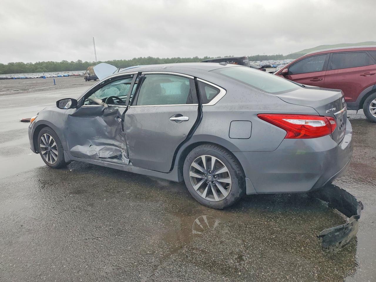 2017 NISSAN ALTIMA 2.5 SV — снимка 2
