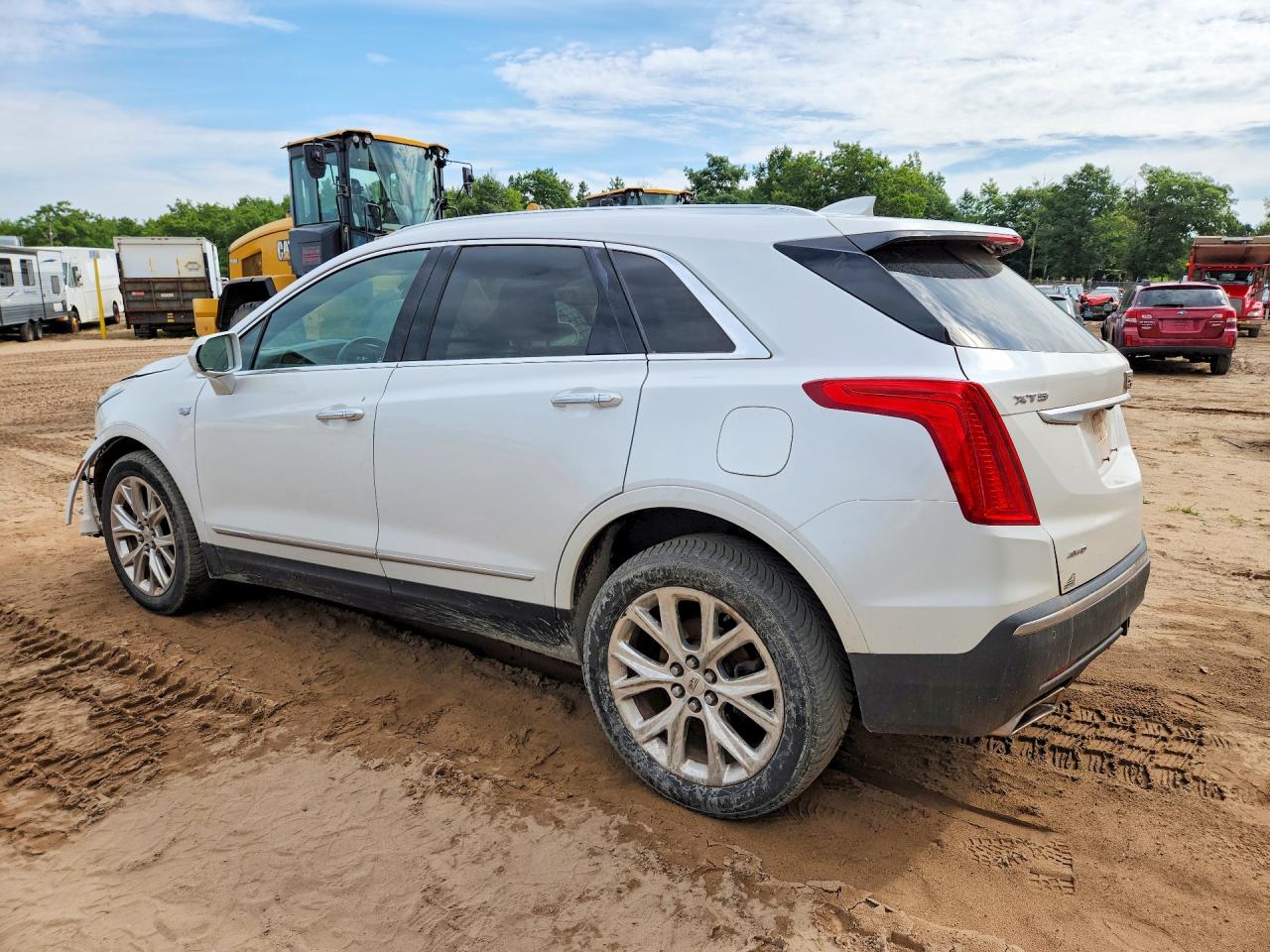 2017 CADILLAC XT5 LUXURY — снимка 2
