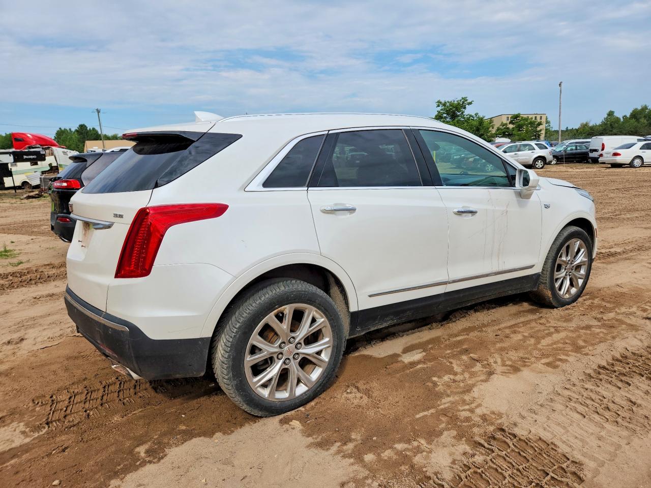 2017 CADILLAC XT5 LUXURY — снимка 3
