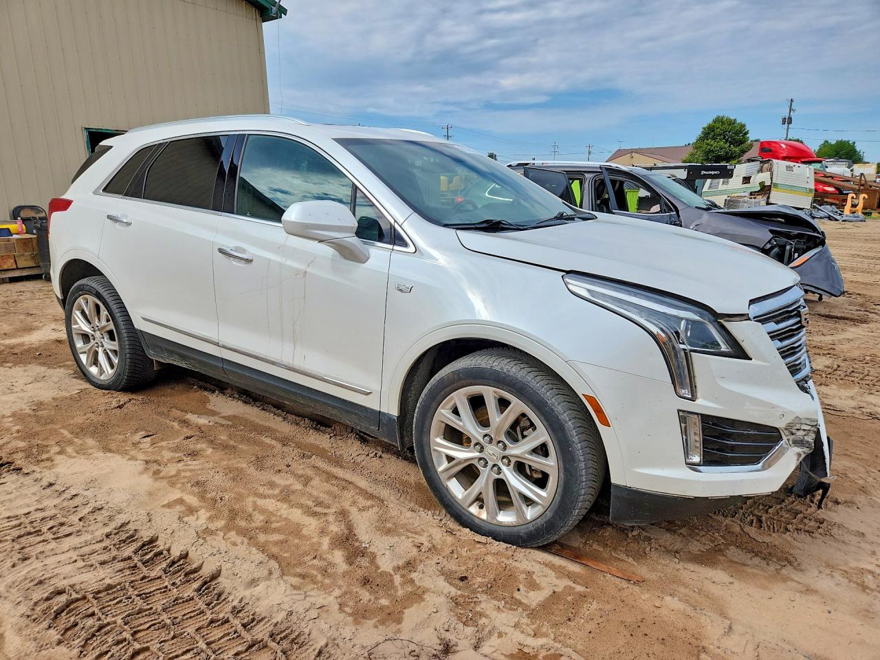 2017 CADILLAC XT5 LUXURY — снимка 4