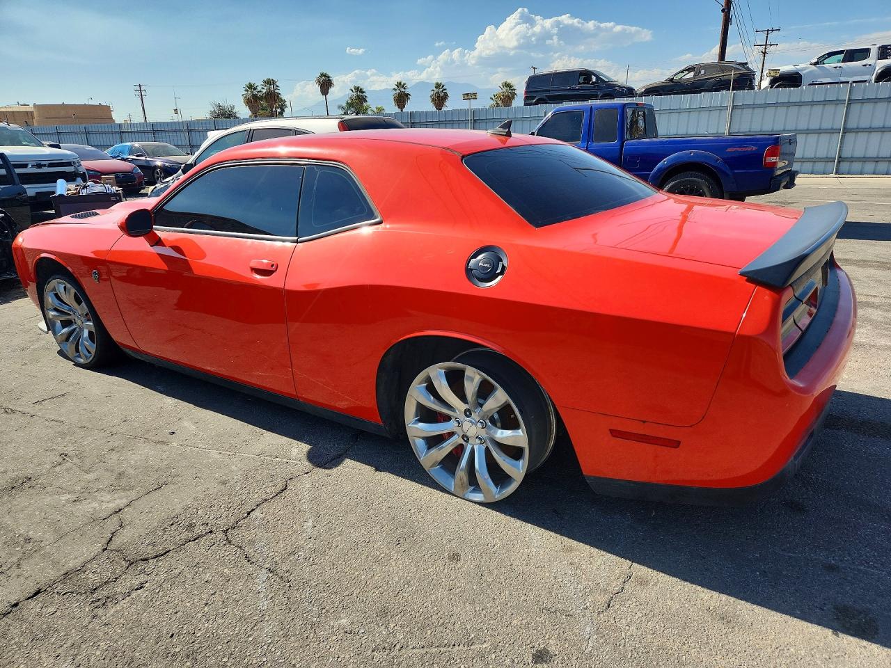 2016 DODGE CHALLENGER SRT HELLCAT — снимка 2
