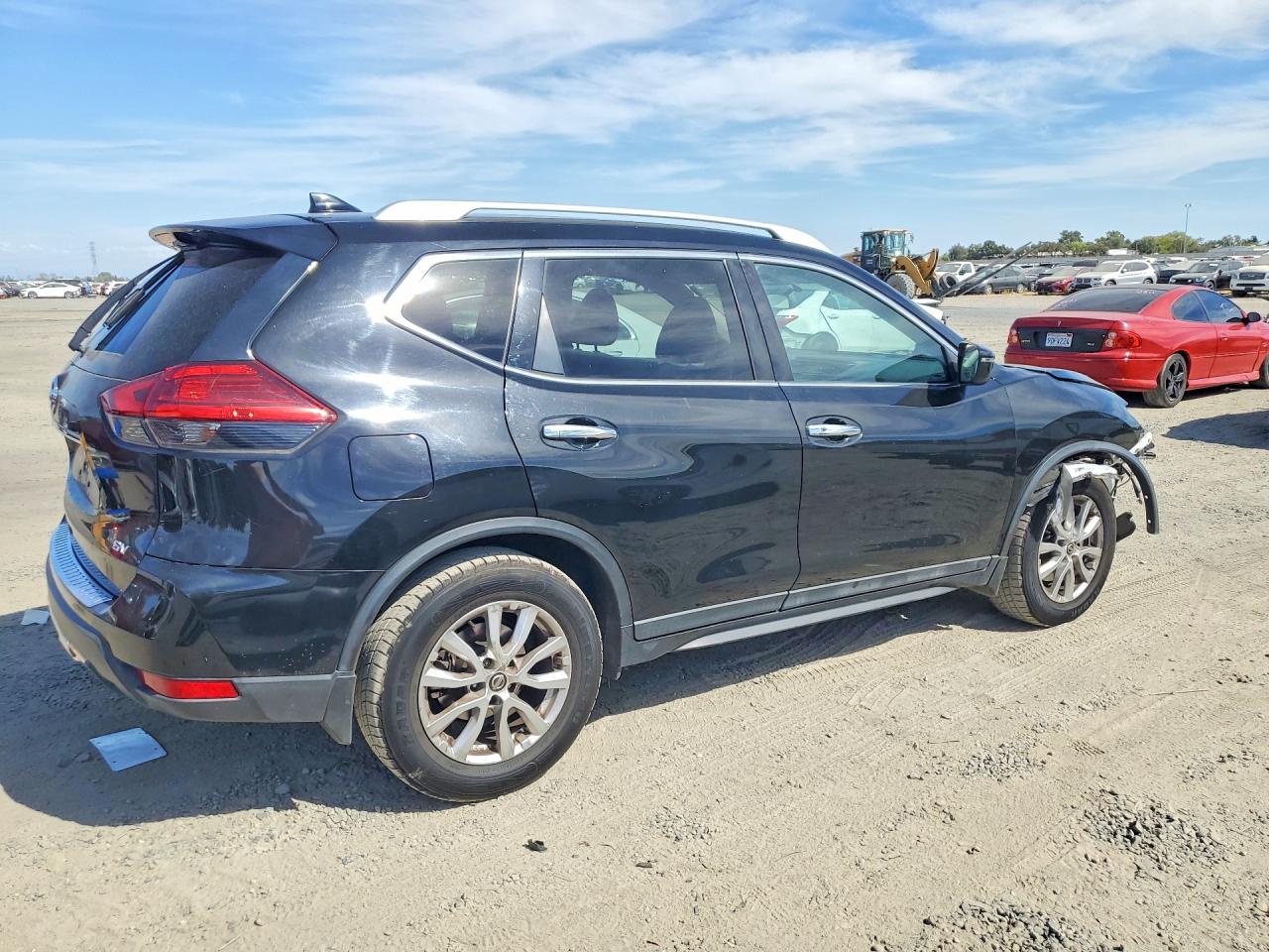 2017 NISSAN ROGUE SV — снимка 3