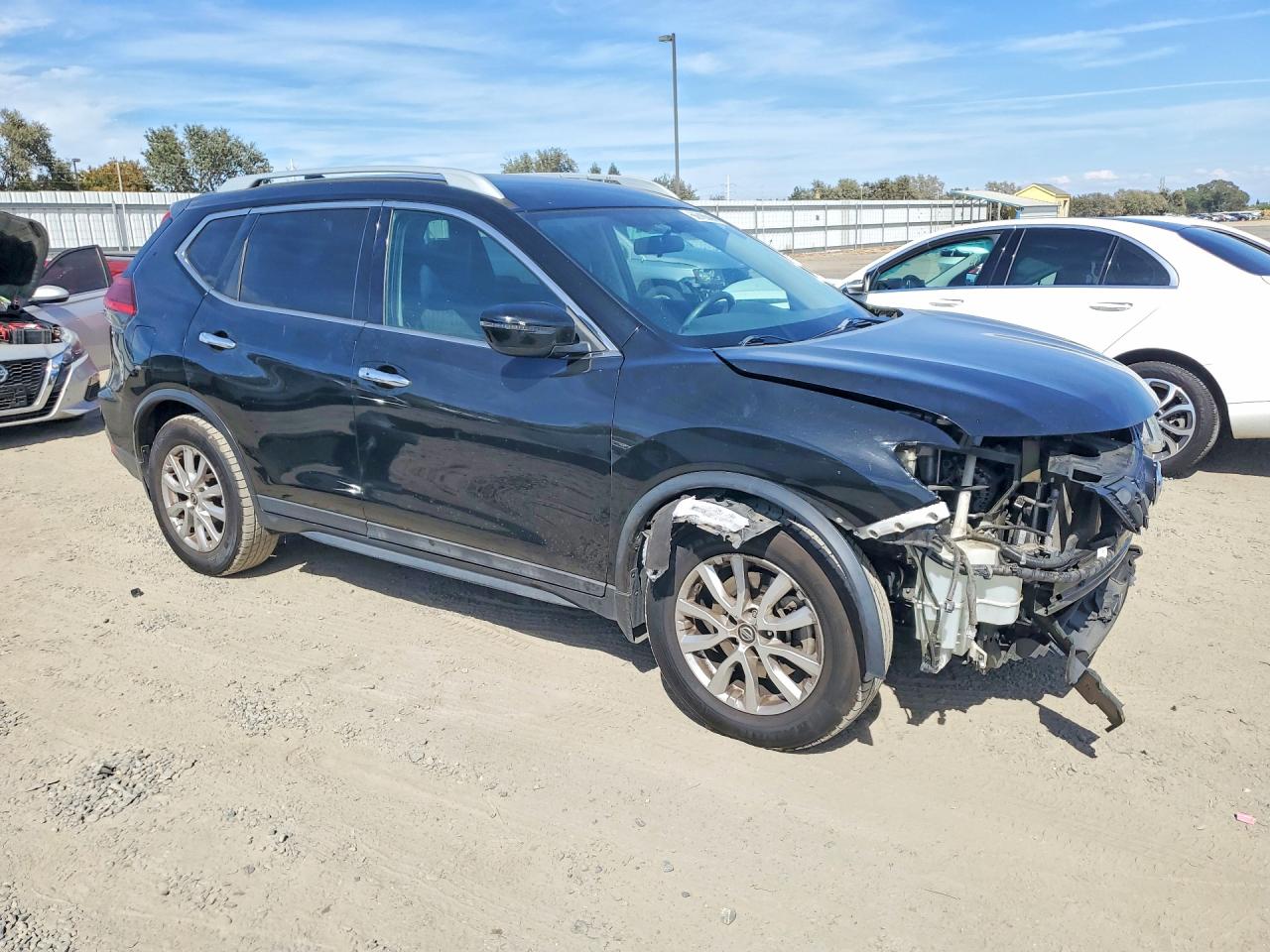 2017 NISSAN ROGUE SV — снимка 4