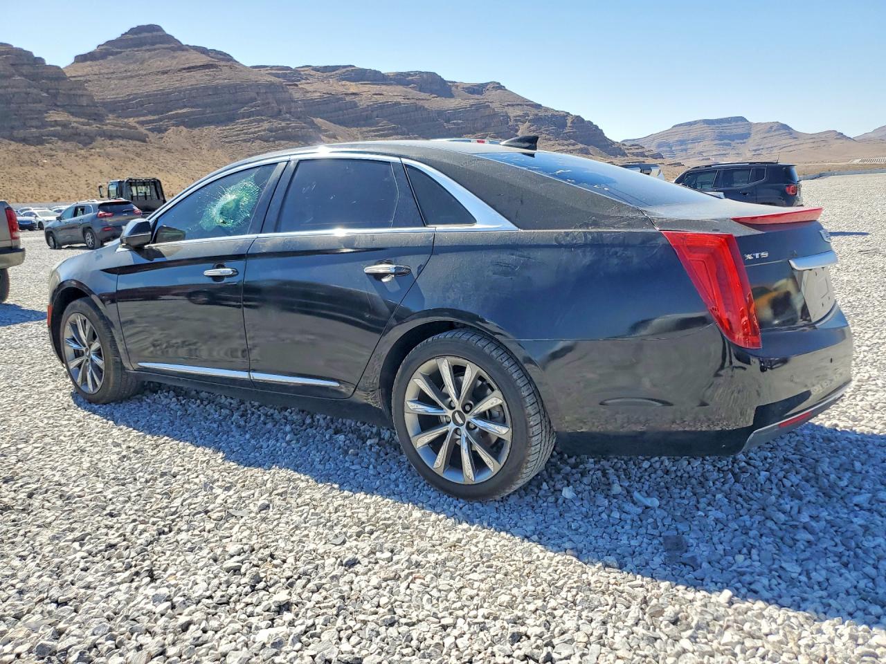 2016 CADILLAC XTS — снимка 2