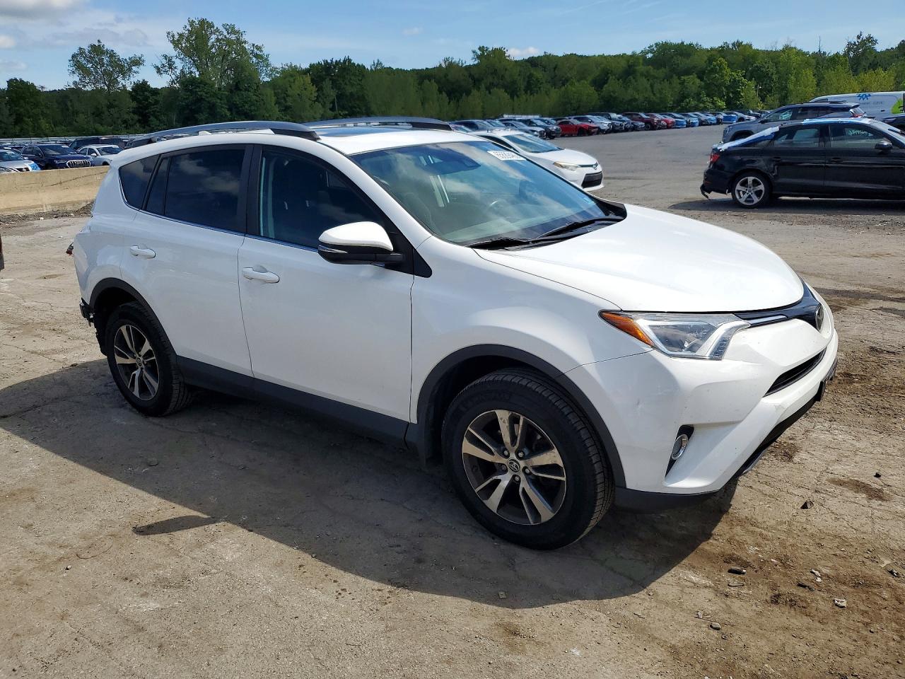 2018 TOYOTA RAV4 XLE — снимка 4