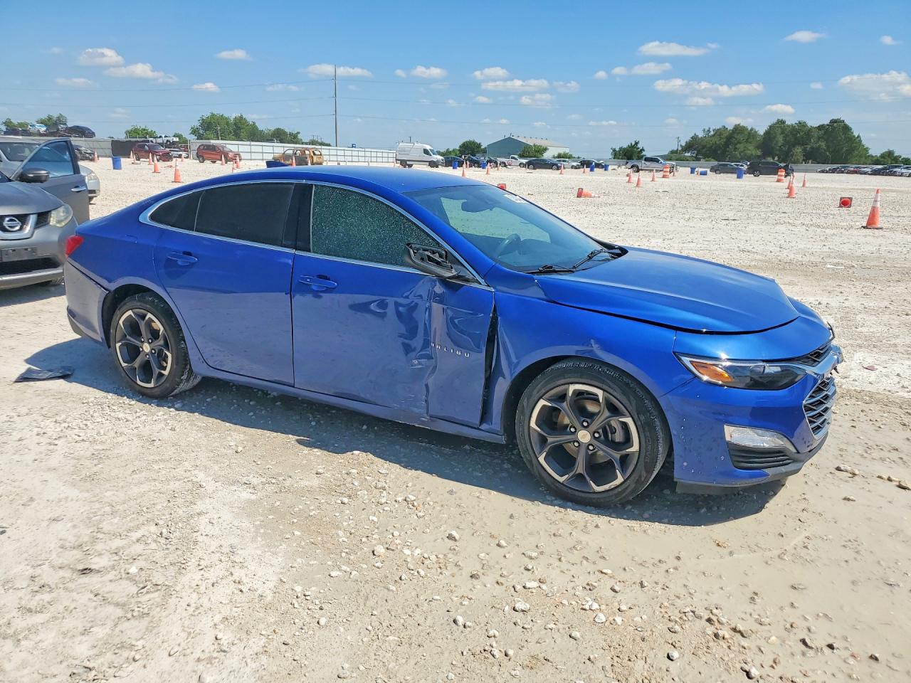 2023 CHEVROLET MALIBU LT — снимка 4