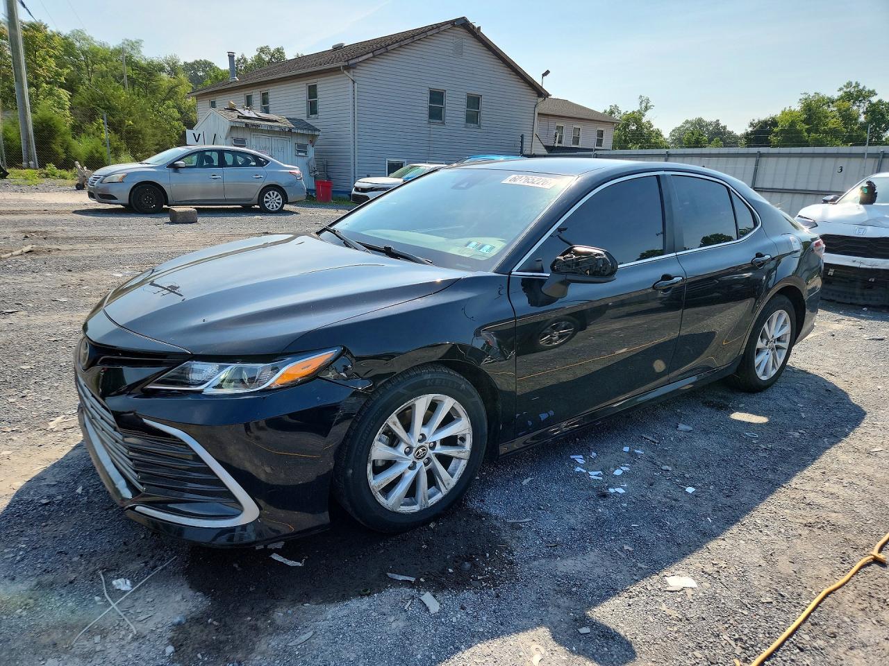 2022 TOYOTA CAMRY LE