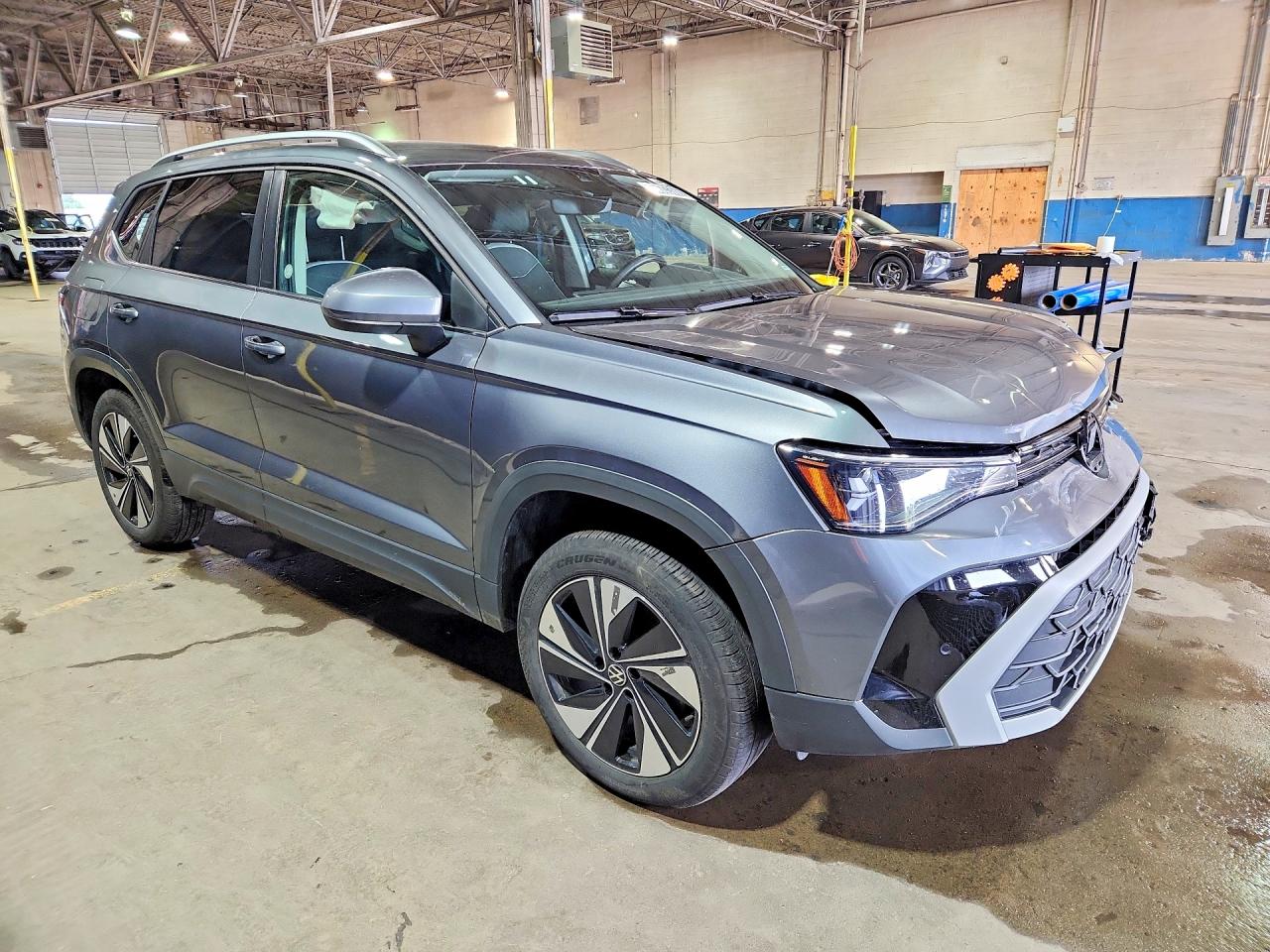 2025 VOLKSWAGEN TAOS SE — снимка 4